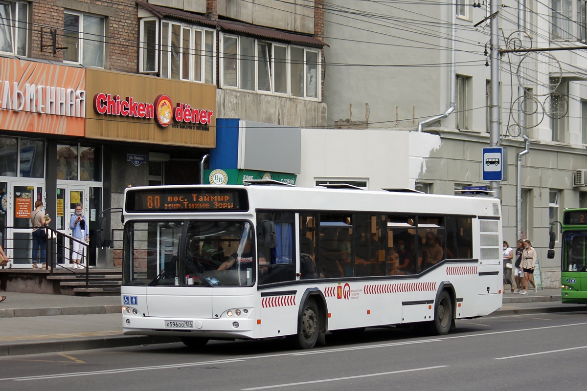 Автобус 85 воронеж. Автобус МАЗ Красноярск. Красноярский автобус 80. Красноярск с 680 Ен МАЗ 103. Автобус 71 Красноярск МАЗ 103.476.